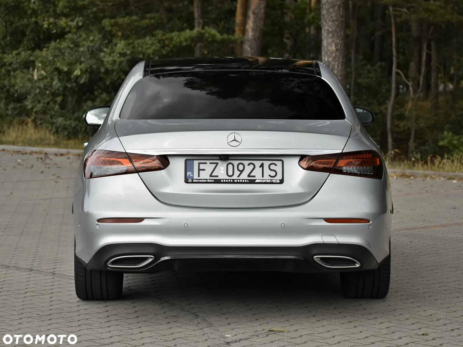 Mercedes-Benz Klasa E - 9