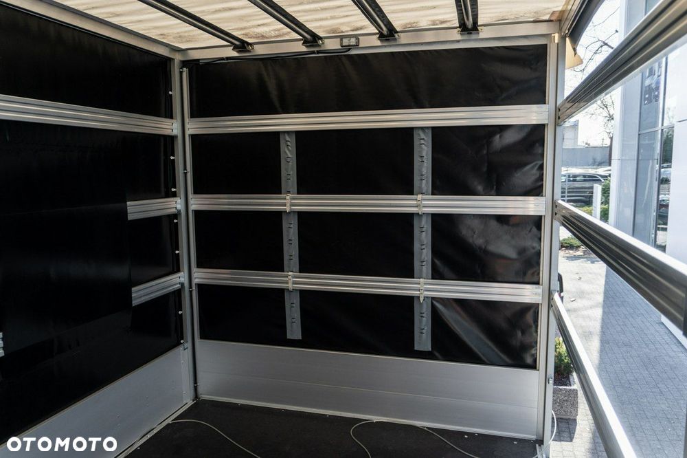 Volkswagen Crafter - 18