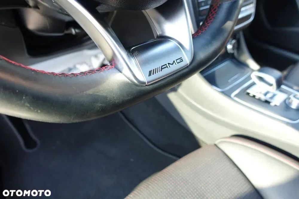 Mercedes-Benz Klasa A AMG 45 4-Matic - 23