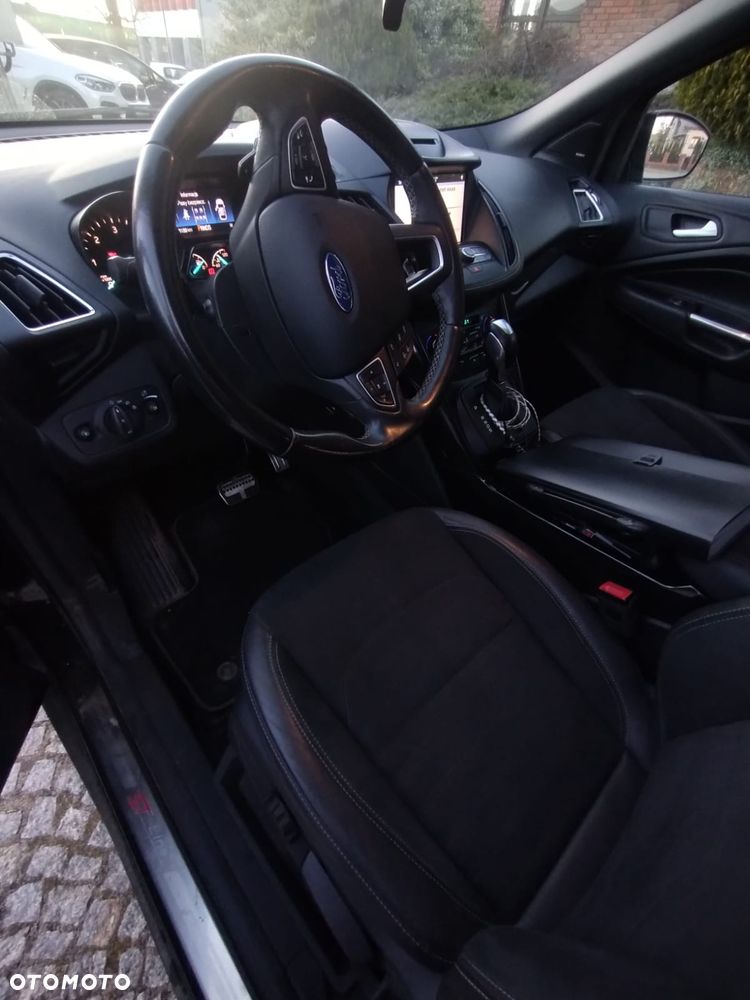 Ford Kuga 2.0 TDCi AWD ST-Line - 16