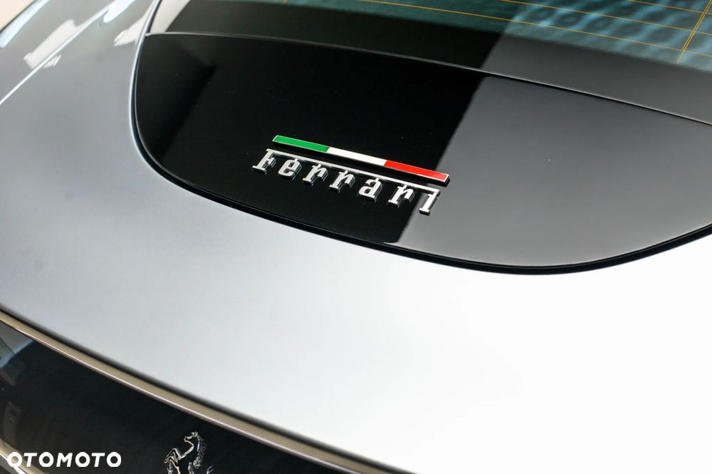 Ferrari Roma - 15