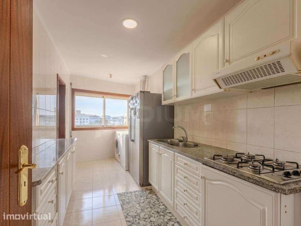 Apartamento T2 localizado na Trofa - Grande imagem: 3/17
