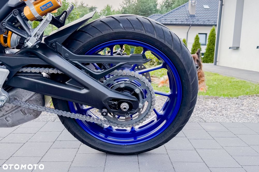 Yamaha MT - 30