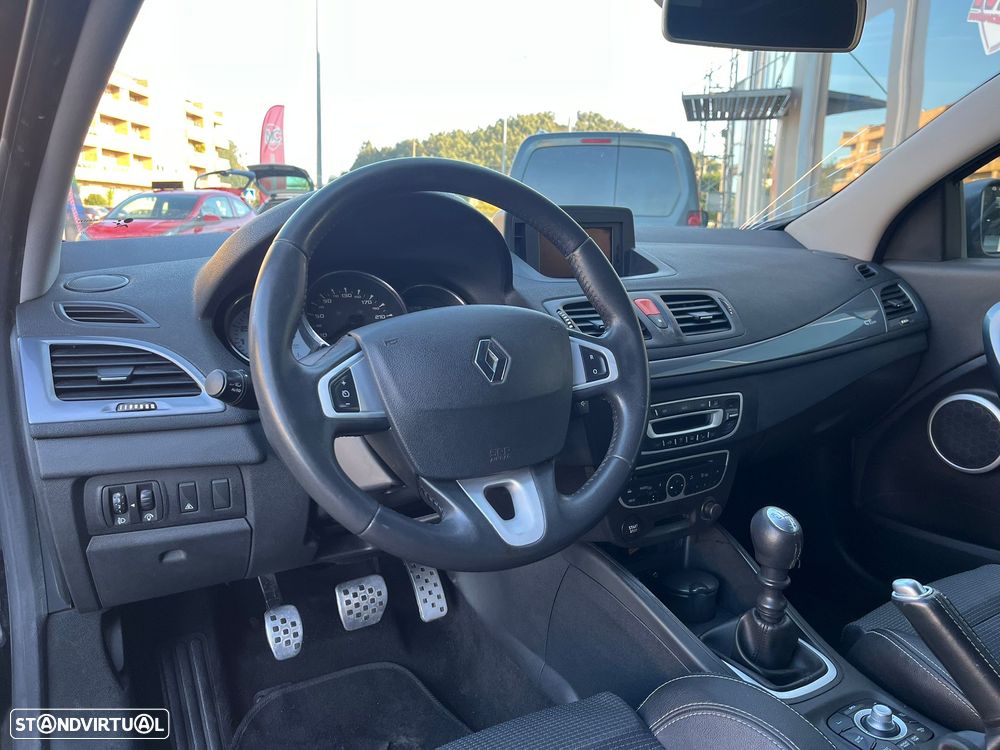 Renault Mégane Coupe - 16