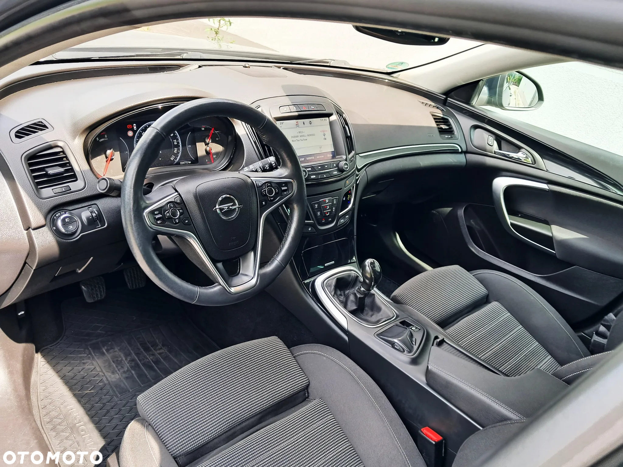 Opel Insignia 2.0 Bi Turbo CDTI Sports Tour ecoFLEXSt/St - 9