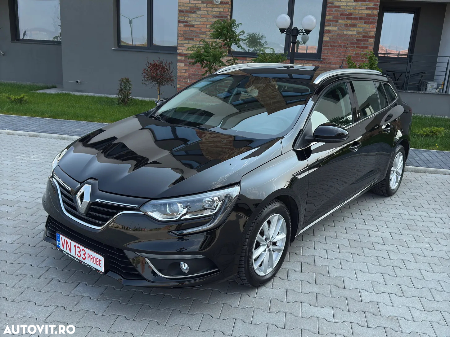 Renault Megane - 2