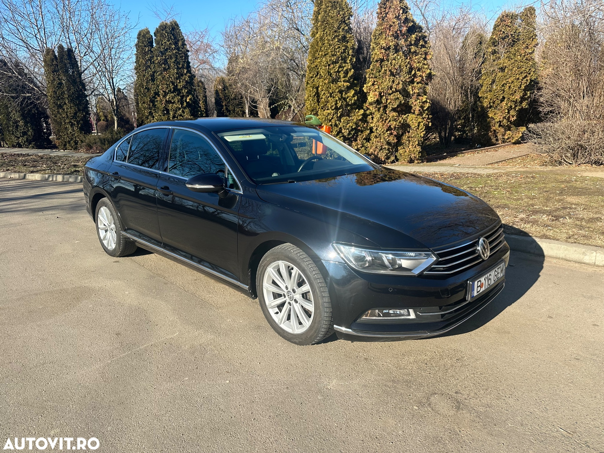 Volkswagen Passat - 3