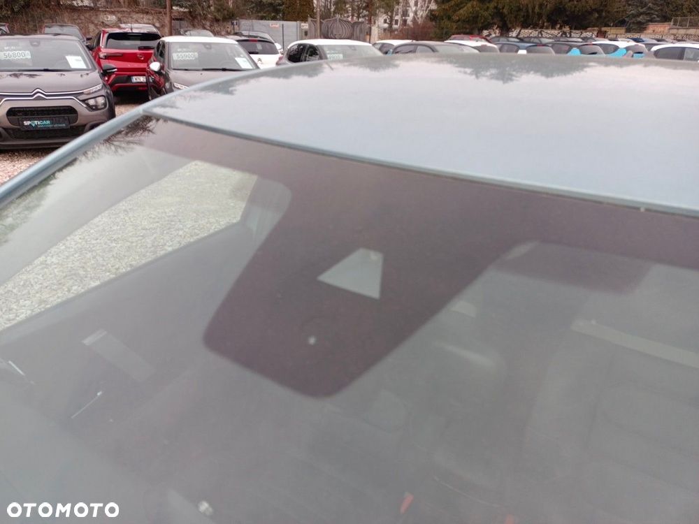 Citroën C4 1.2 PureTech Max S&S EAT8 - 19