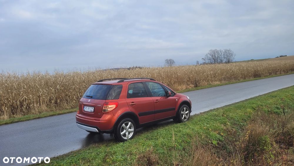 Suzuki SX4 - 8