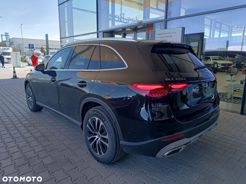 Mercedes-Benz GLC - 6