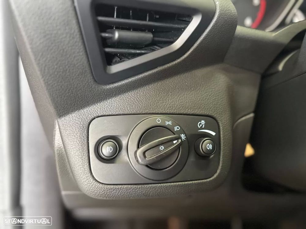 Ford Kuga 1.5 TDCi ST-Line Limited Edition - 41