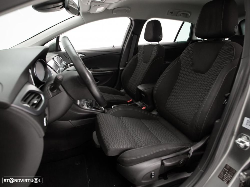 Opel Astra Sports Tourer - 7