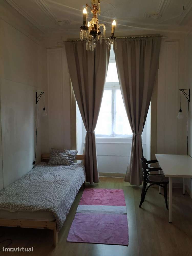 Quarto - localizado em Baixa Lisbon - Grande imagem: 5/20