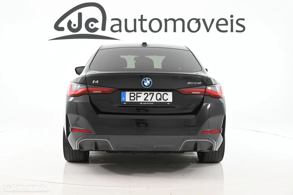 BMW i4 eDrive40 Pack Desportivo M - 9