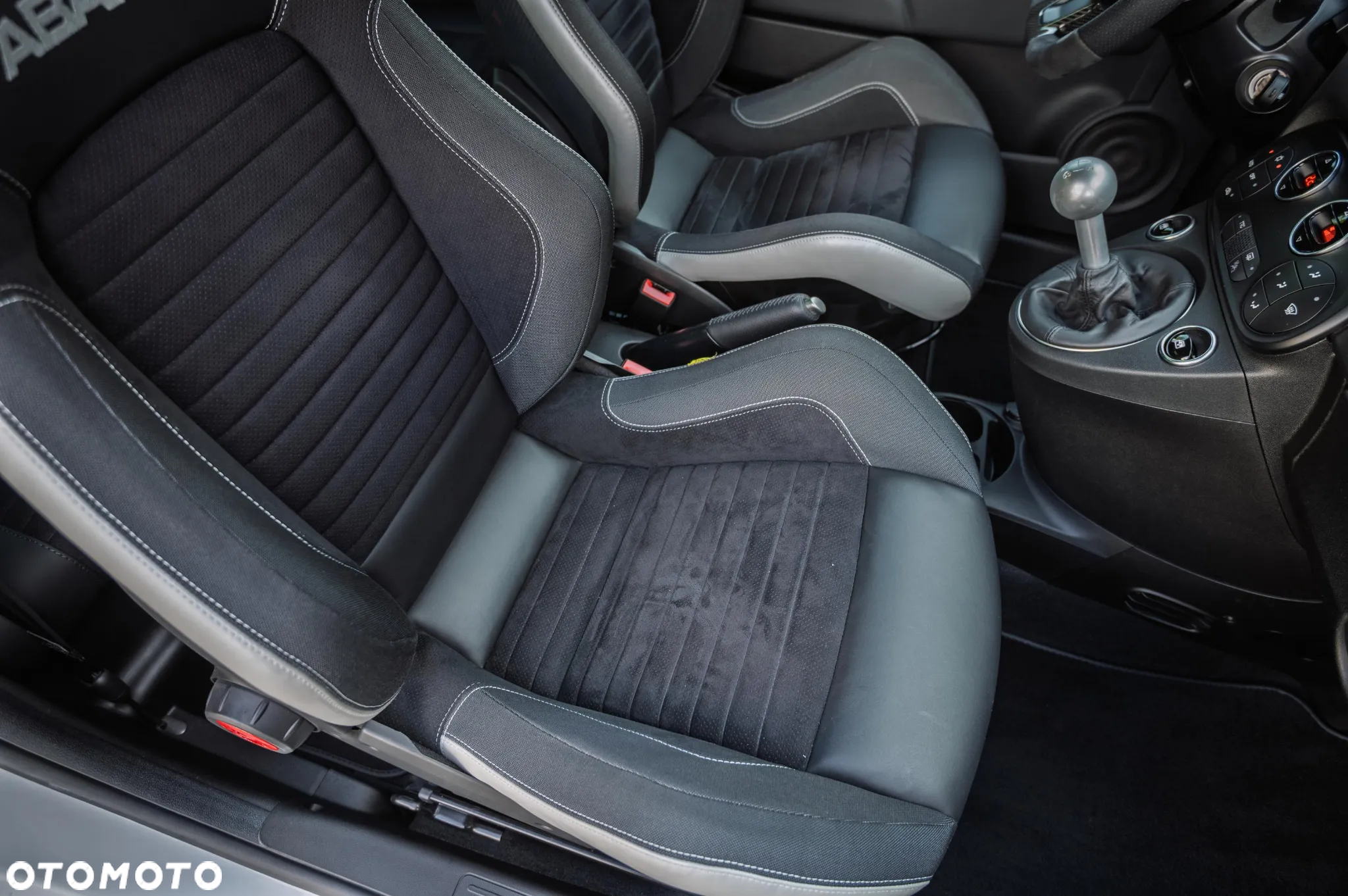 Fiat 500 595 Abarth Competizione - 33