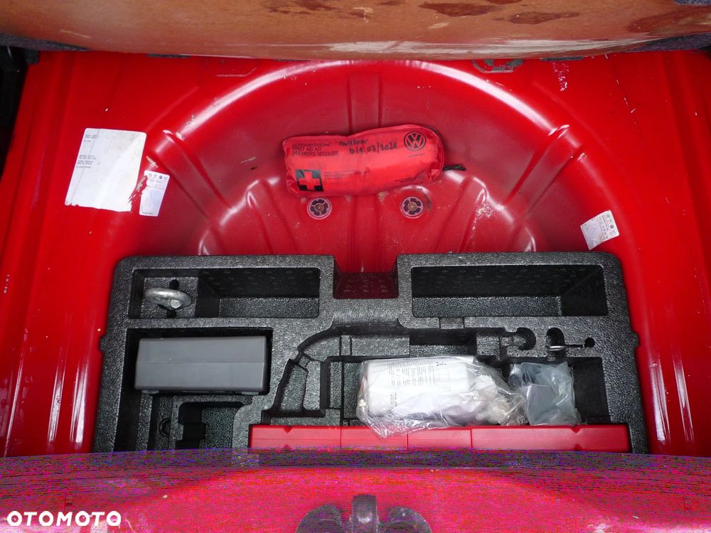 Volkswagen up! 1.0 move - 31
