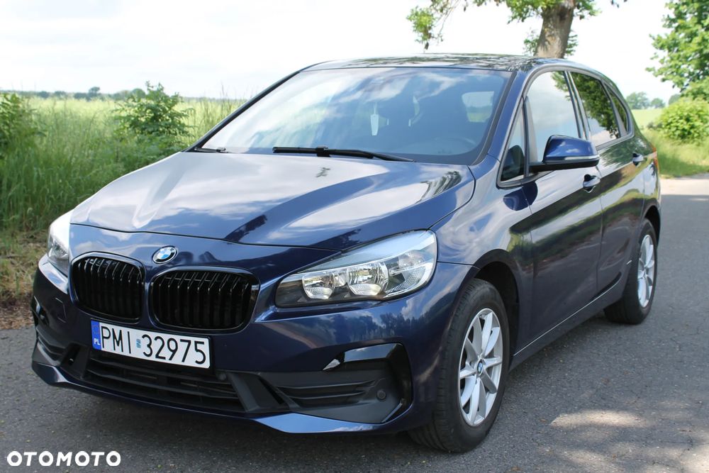 BMW Seria 2 216d - 13