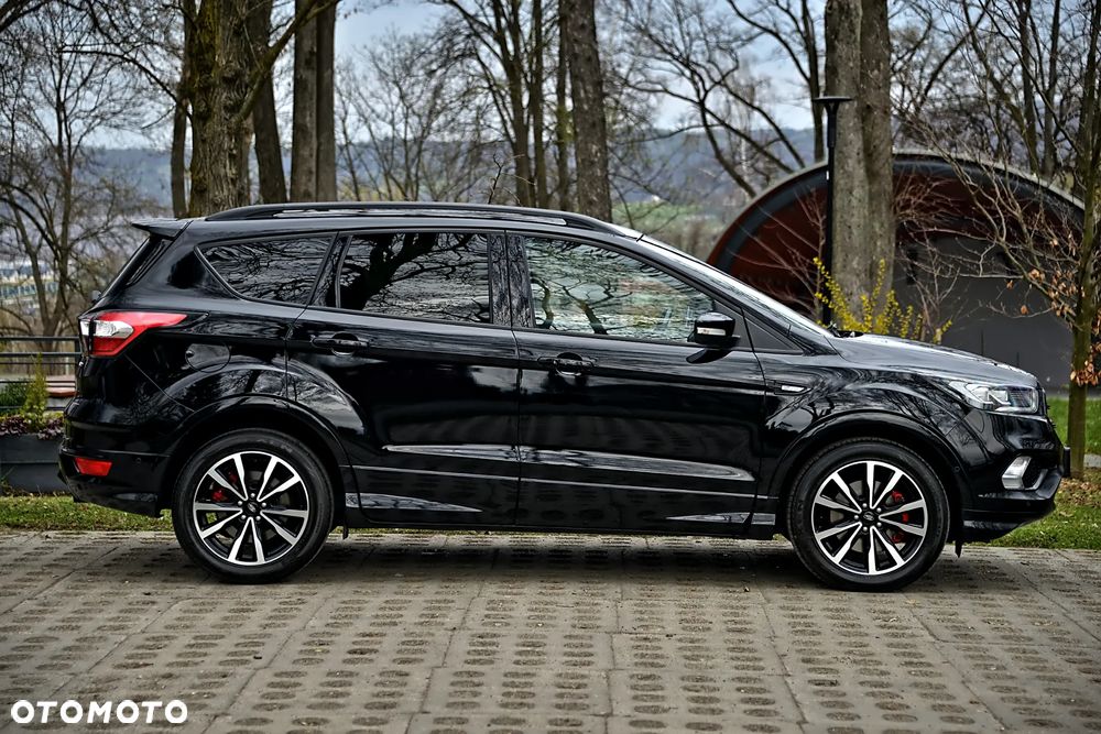 Ford Kuga 2.0 TDCi 4x4 ST-Line - 21