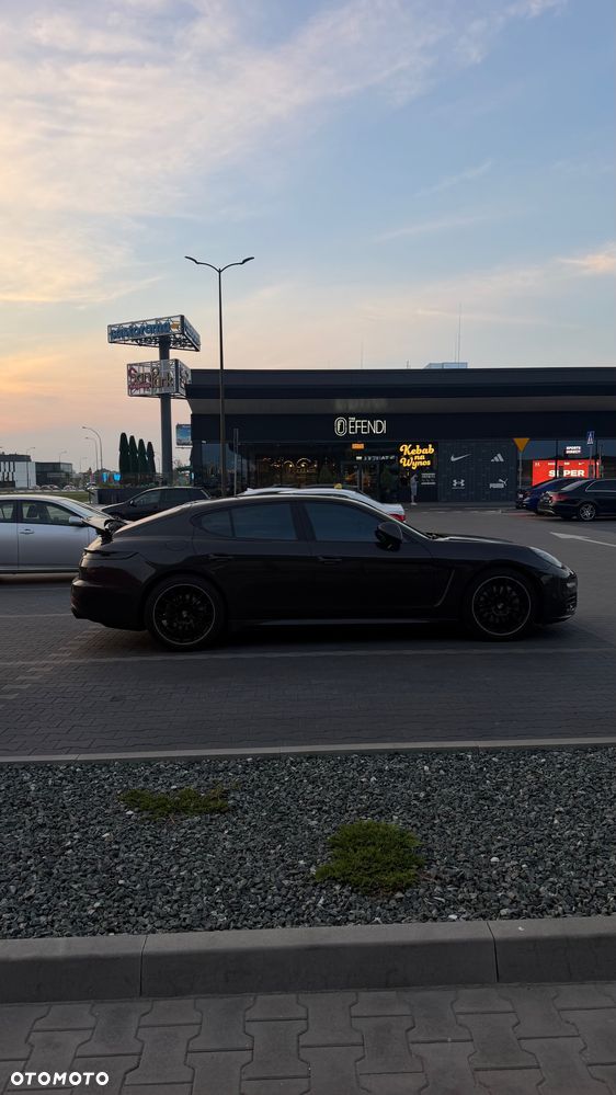 Porsche Panamera PDK - 4