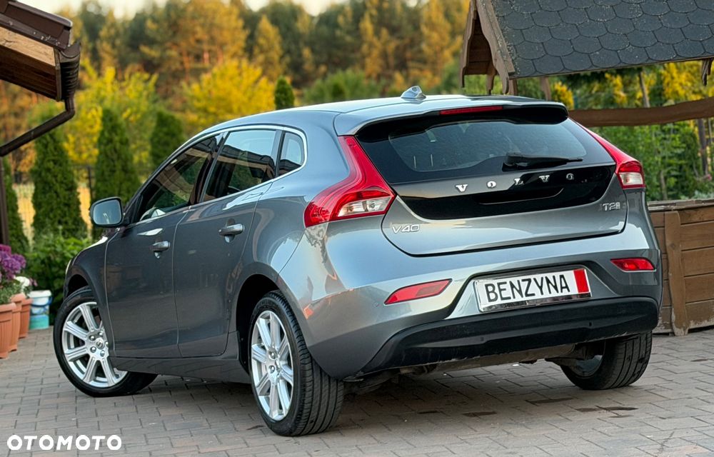 Volvo V40 T2 Inscription - 26
