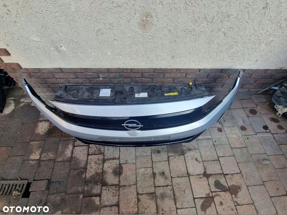 zderzak przedni opel corsa f - 2