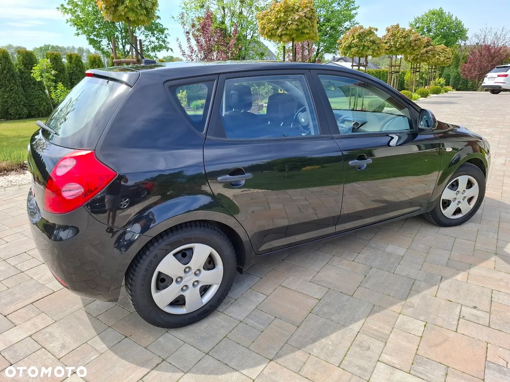 Kia Ceed 1.4 CVVT LX - 20