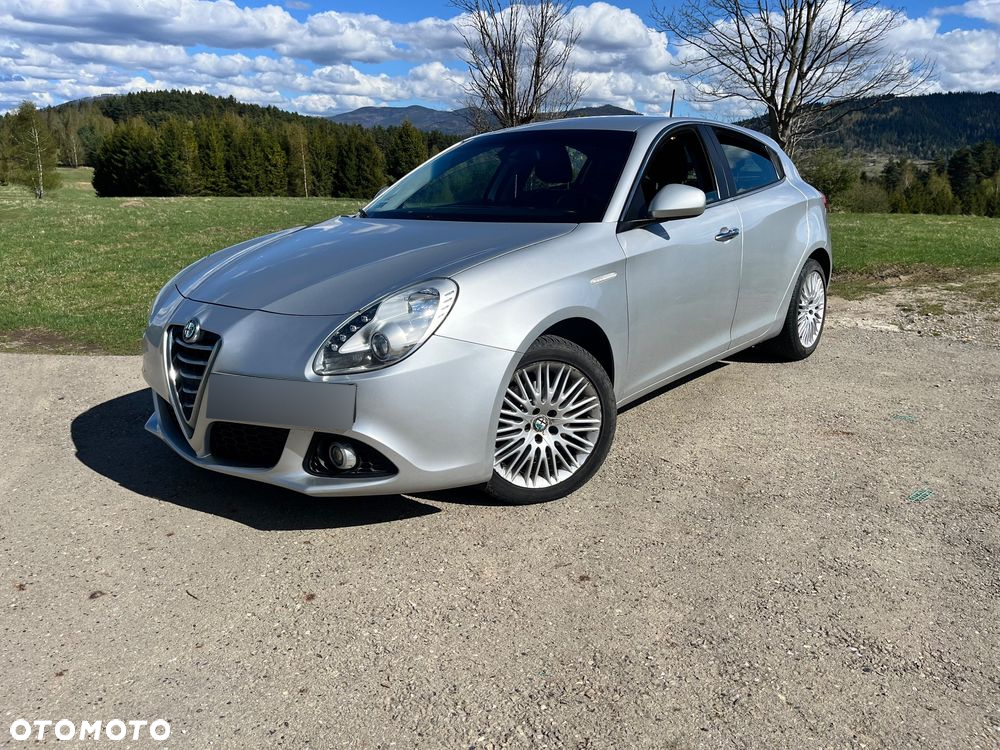 Alfa Romeo Giulietta 2.0 JTDM Distinctive - 10