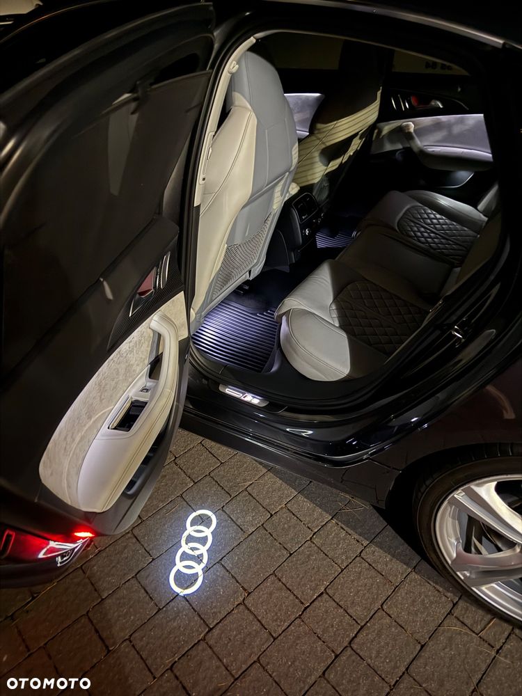 Audi S6 Limousine - 14