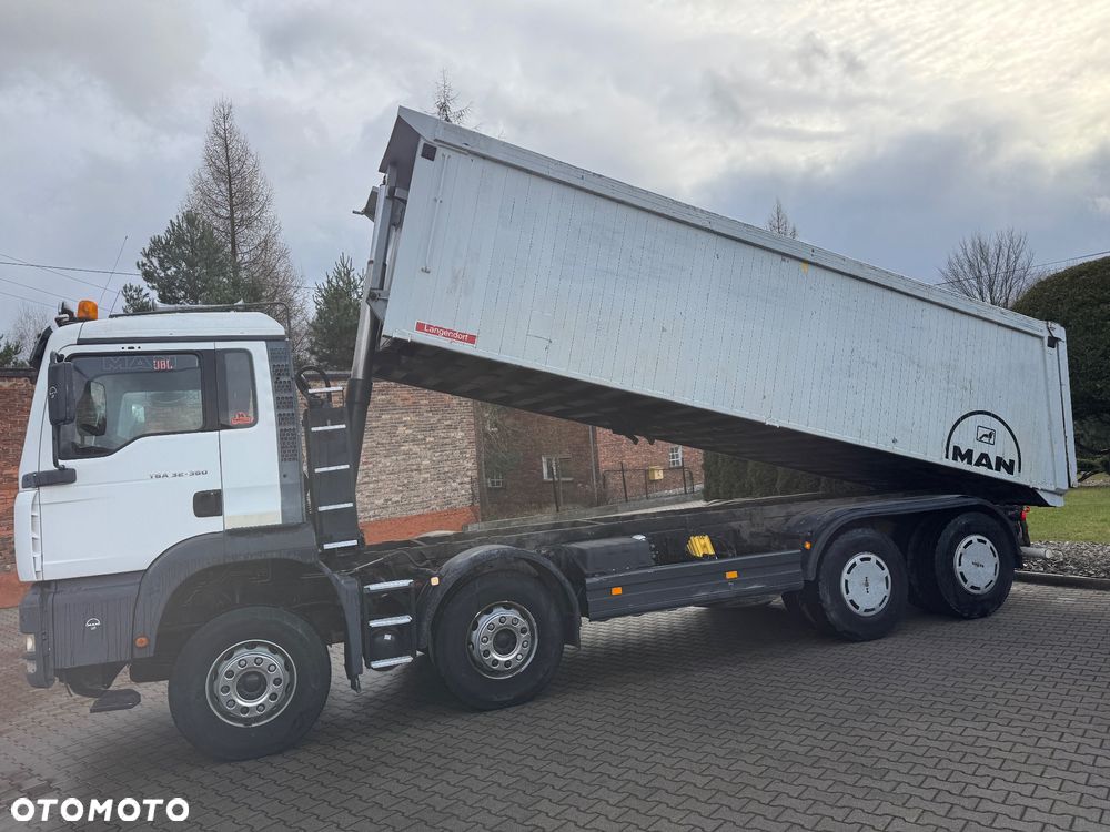 MAN TGA 32.360 8x4 - 3