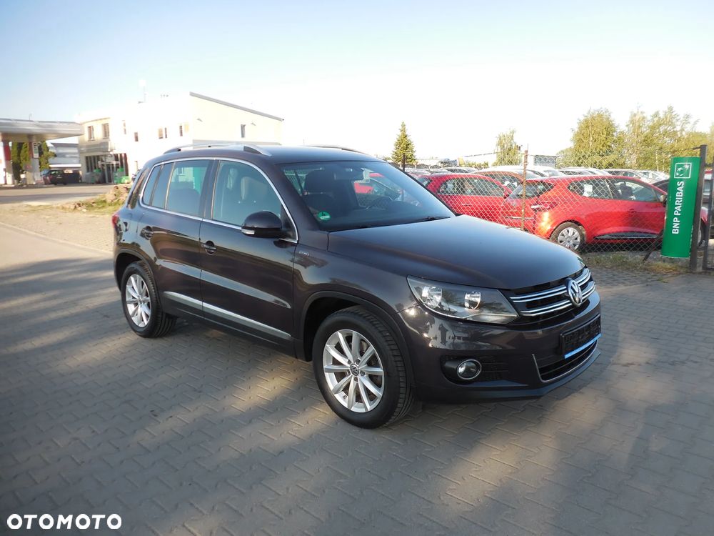 Volkswagen Tiguan 2.0 TDI SCR BlueMotion Technology Lounge Sport & Style - 9