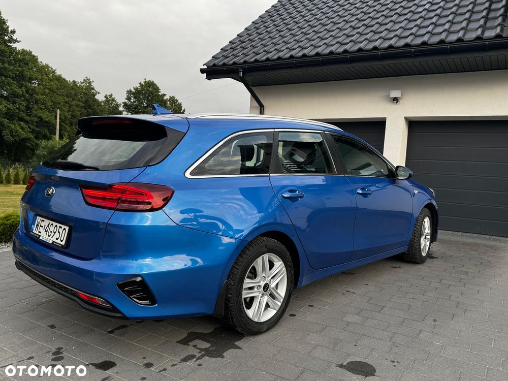 Kia Ceed 1.5 T-GDI M DCT - 16