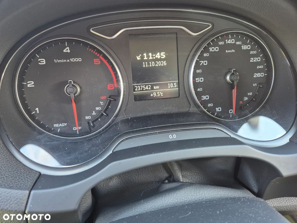 Audi A3 Sportback 2.0 TDI Ambiente - 9