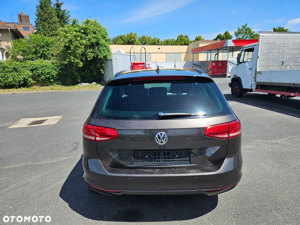 Volkswagen Passat 1.6 TDI (BlueMotion Technology) DSG Comfortline - 5