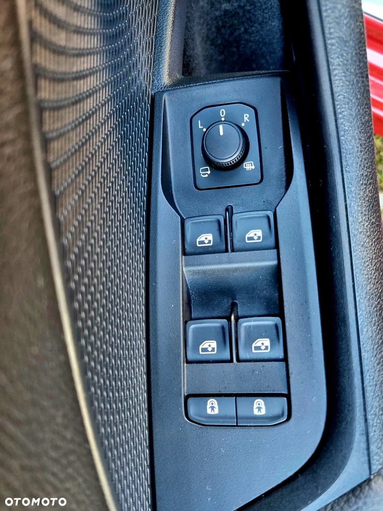 Skoda Octavia 2.0 TSI RS DSG - 12