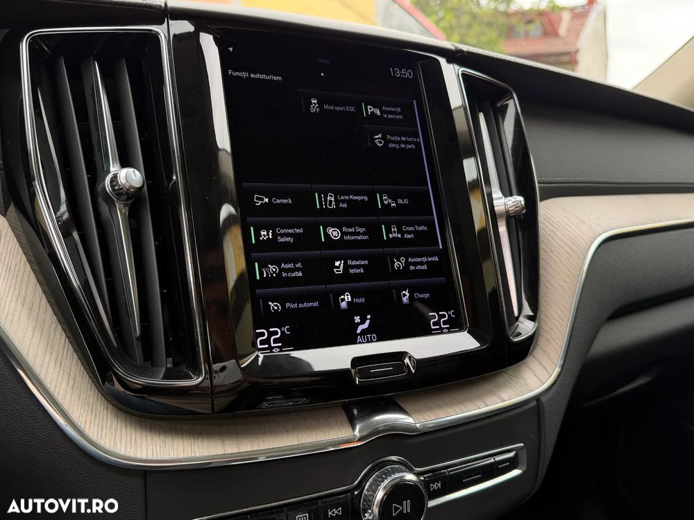 Volvo XC 60 T8 AWD Recharge Geartronic Inscription Expression - 15