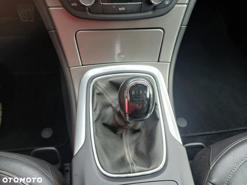 Opel Insignia 1.6 T Cosmo - 22