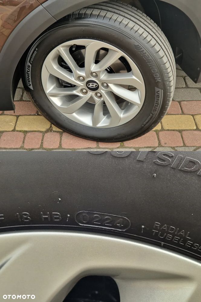 Hyundai Tucson 1.6 GDI BlueDrive Design 2WD - 24