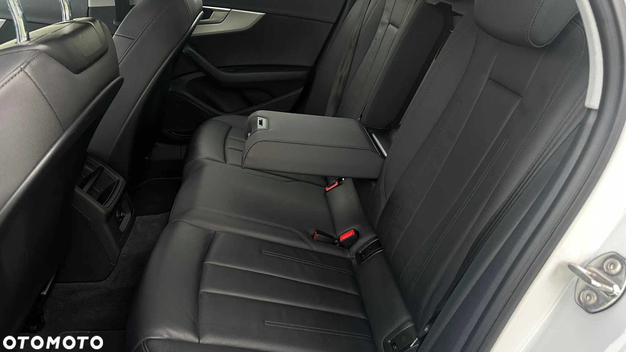 Audi A4 Avant 2.0 TDI S tronic sport - 8
