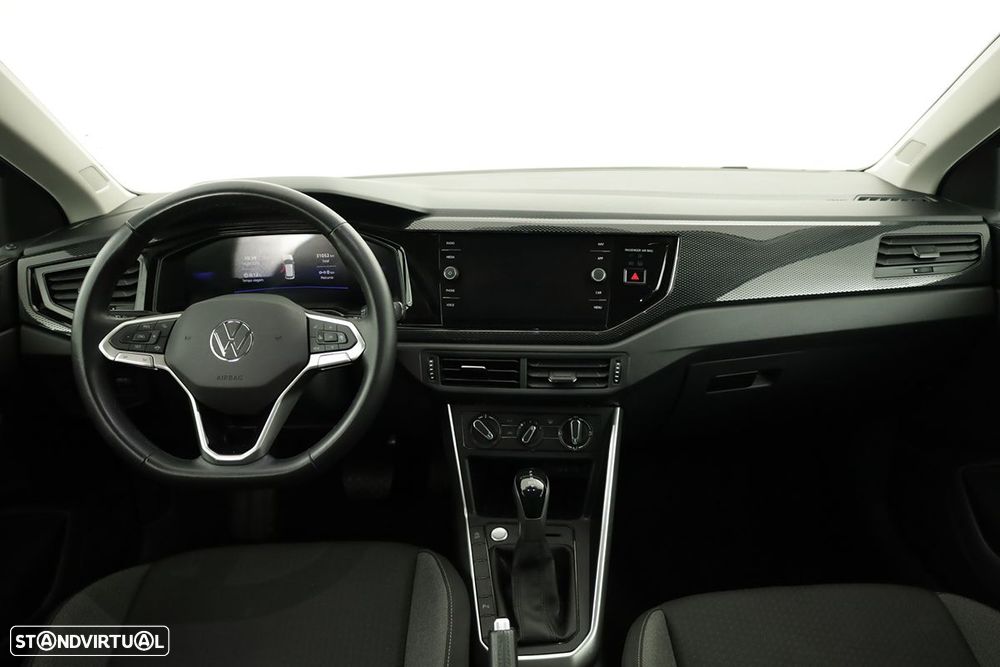 VW Taigo 1.0 TSI Urban DSG - 8