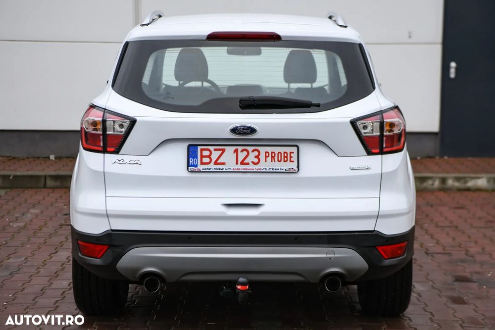 Ford Kuga 1.5 EcoBoost 2x4 Titanium - 5