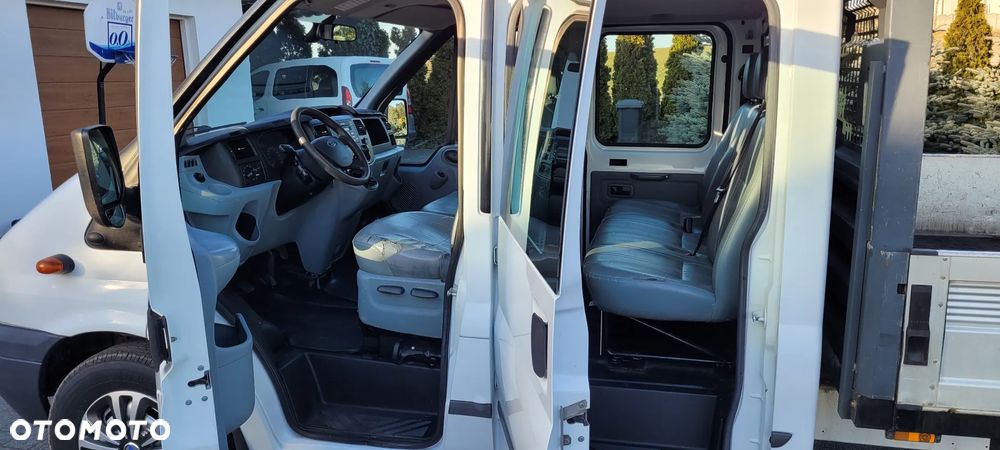 Ford Transit - 13
