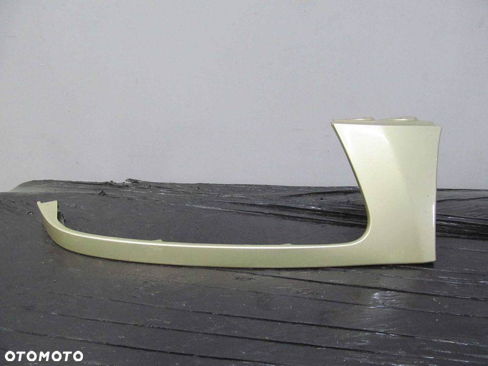 SUBARU FORESTER II LISTWA POD LAMPE HOKEJ PRAWA 93H 02/06 - 6