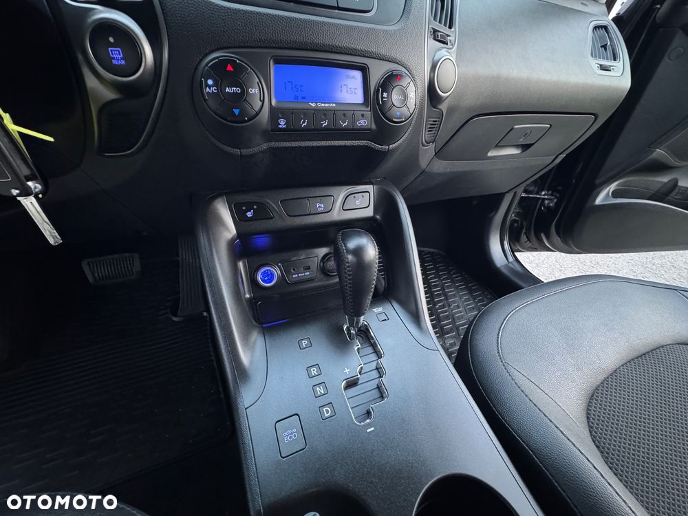 Hyundai ix35 2.0 2WD Automatik Trend - 34
