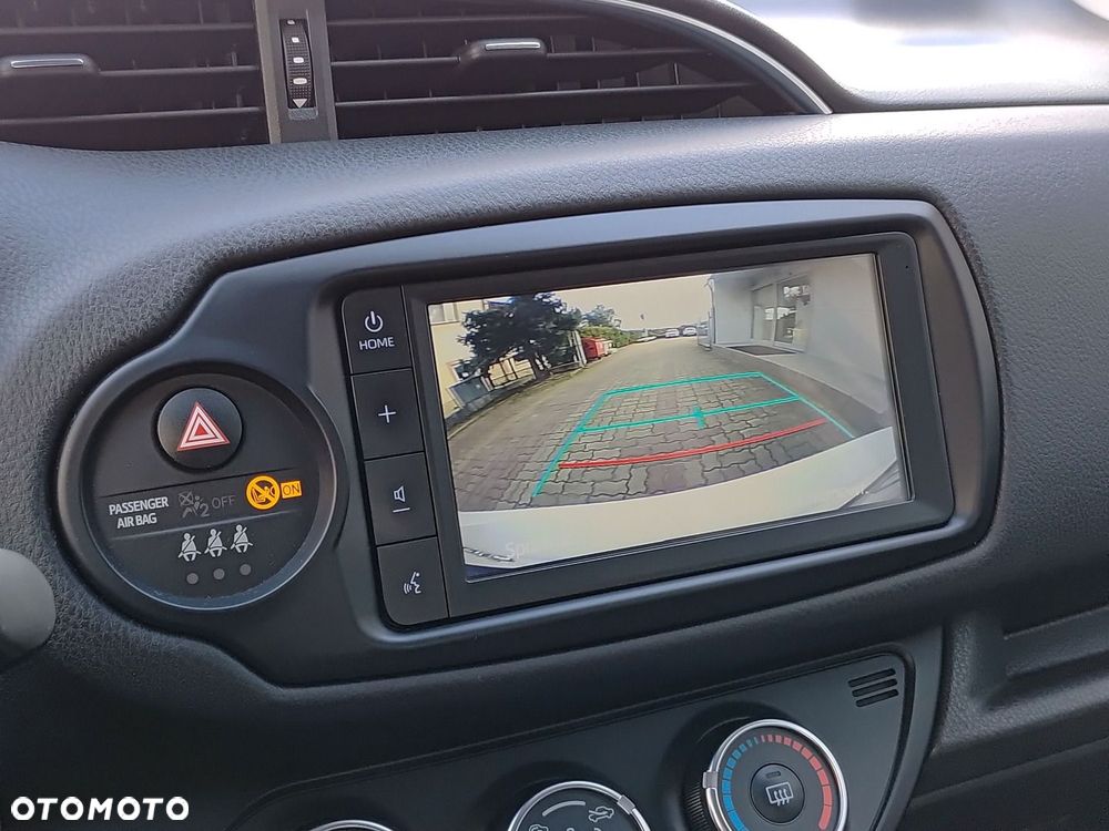 Toyota Yaris - 15