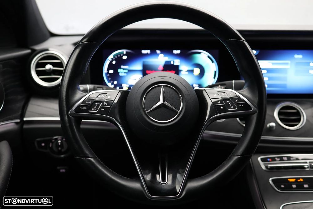 Mercedes-Benz E 300 de Avantgarde - 25