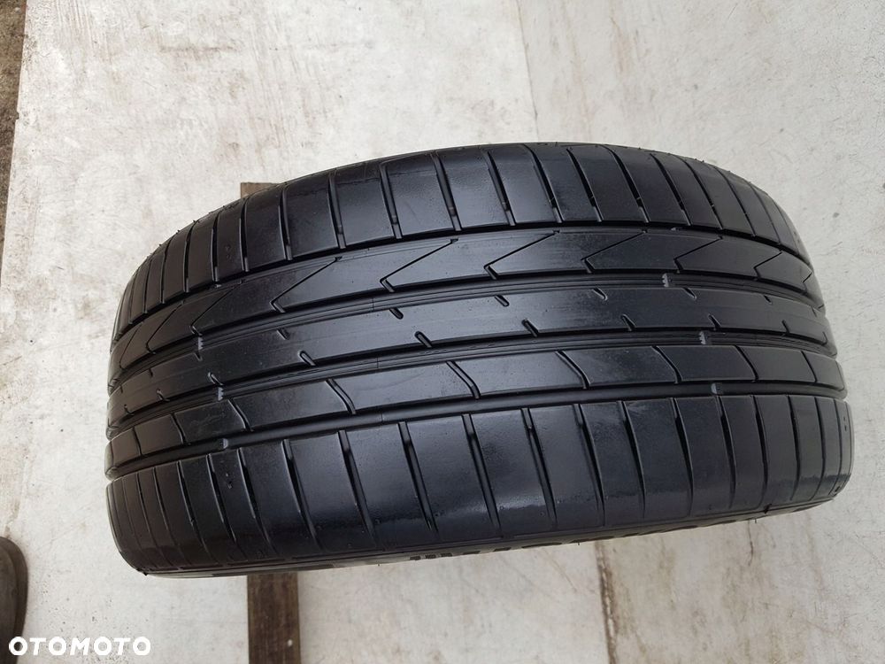 Hankook Ventus S1 evo2 K117 225/50R17 94 Y rant ochronny AO - Audi 6,9mm. - 2