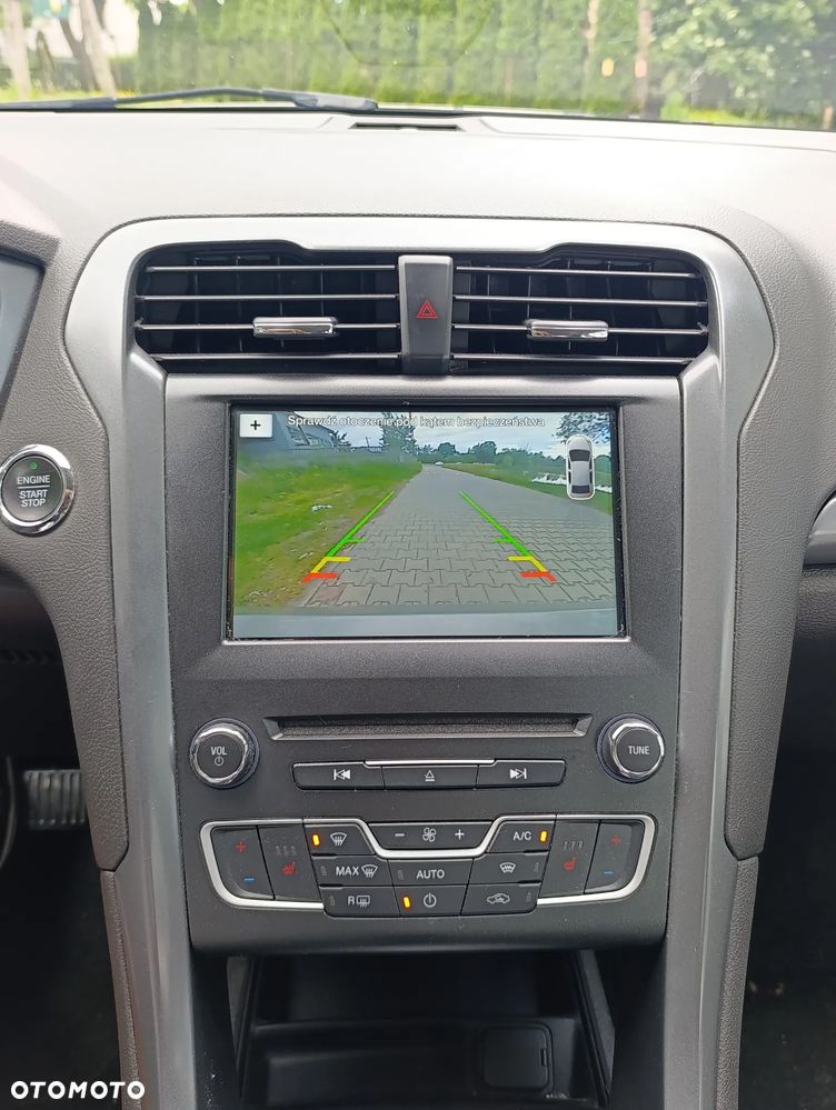 Ford Mondeo 2.0 TDCi Titanium PowerShift - 12