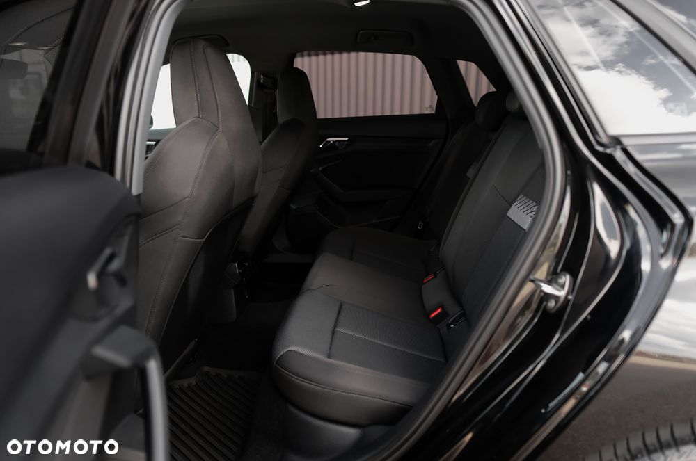 Audi A3 Sportback - 16
