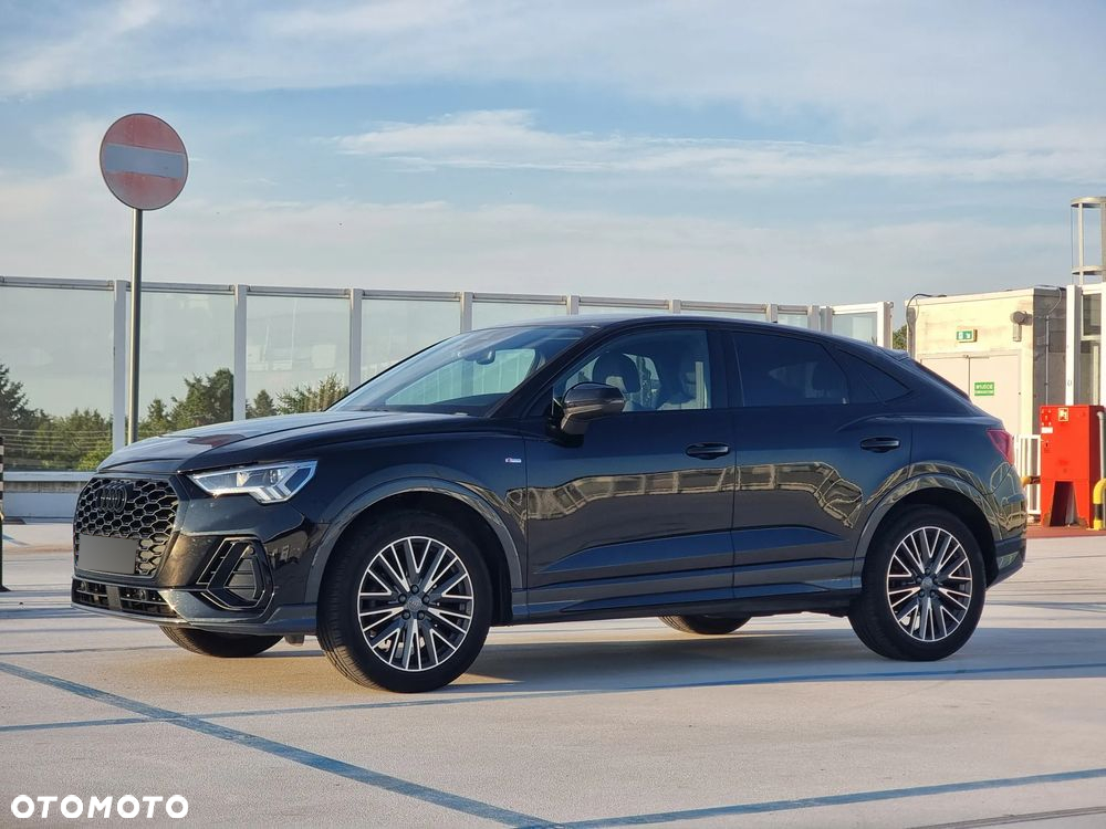 Audi Q3 Sportback - 27