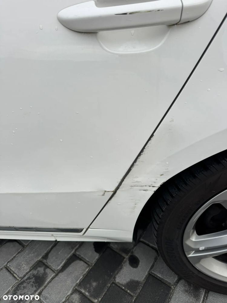 Volkswagen Passat 2.0 TDI DPF DSG 4Motion R-Line Edition Plus - 30